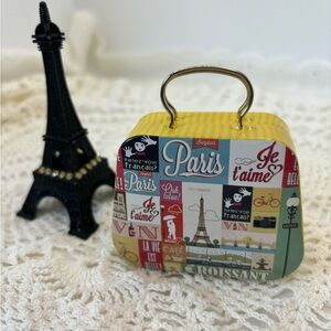 Yellow and Red Parisian Accent Decor